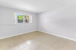 7900 Fairview Dr, Tamarac, FL 33321 - Photo 13