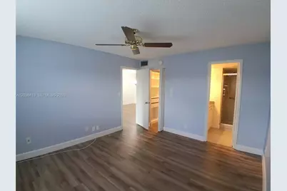 9460 Sunrise Lakes Blvd #309, Sunrise, FL 33322 - Photo 27