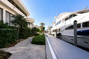 19707 Turnberry Way, Aventura, FL 33180 - Photo 17