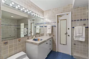 15200 SW 88th Ave, Palmetto Bay, FL 33157 - Photo 23