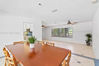 15200 SW 88th Ave, Palmetto Bay, FL 33157 - Photo 13