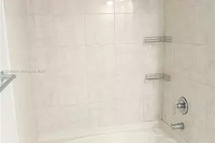 18800 NE 29th Ave, Aventura, FL 33180 - Photo 11