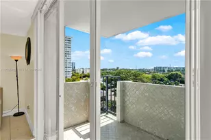 2750 NE 183rd St, Aventura, FL 33160 - Photo 15