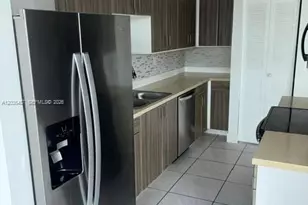15545 N Miami Lakeway N, Miami Lakes, FL 33014 - Photo 7