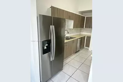 15545 N Miami Lakeway N #303, Miami Lakes, FL 33014 - Photo 9