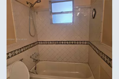 1304 NE 191st St #A-128, Miami, FL 33179 - Photo 5