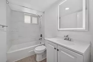 1101 NE 191st St, Miami, FL 33179 - Photo 13