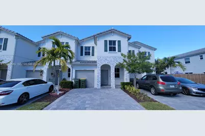 2683 SE 12th St, Homestead, FL 33035 - Photo 1
