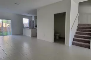 2683 SE 12th St, Homestead, FL 33035 - Photo 3