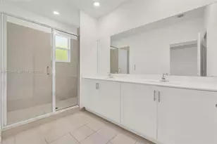 2683 SE 12th St, Homestead, FL 33035 - Photo 27
