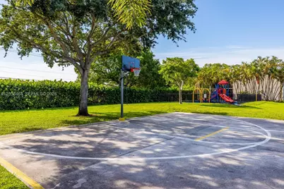 1055 N Franklin Ave #1055G, Homestead, FL 33034 - Photo 25