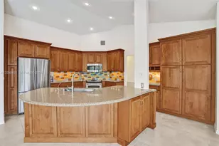 2863 E Abiaca Cir, Davie, FL 33328 - Photo 23