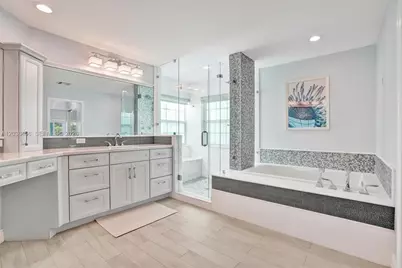 2863 E Abiaca Cir, Davie, FL 33328 - Photo 33