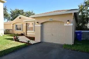 11838 NW 13th St, Pembroke Pines, FL 33026 - Photo 3
