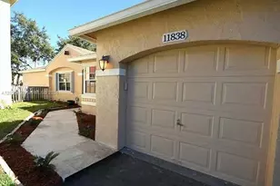 11838 NW 13th St, Pembroke Pines, FL 33026 - Photo 1