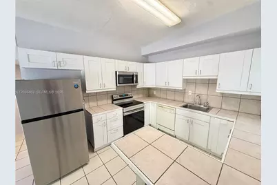 2503 NW 5th Ave #1, Wilton Manors, FL 33311 - Photo 5