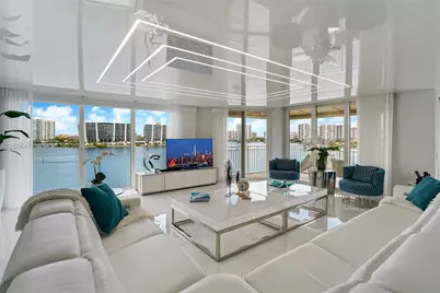 18000 N Bay Rd #902, Sunny Isles Beach, FL 33160 - Photo 3