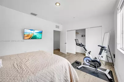 170 NW 158th St #2, Miami, FL 33169 - Photo 85