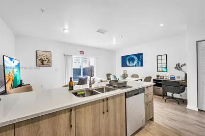 170 NW 158th St #2, Miami, FL 33169 - Photo 45