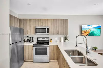 170 NW 158th St #2, Miami, FL 33169 - Photo 17