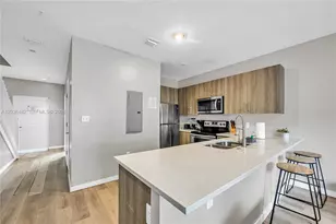 170 NW 158th St, Miami, FL 33169 - Photo 105