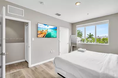 170 NW 158th St #2, Miami, FL 33169 - Photo 31