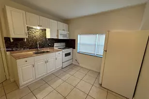 1245 NE 15th Ave, Fort Lauderdale, FL 33304 - Photo 3