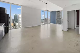 151 SE 1st St, Miami, FL 33131 - Photo 3