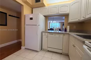 3241 Holiday Springs Blvd, Margate, FL 33063 - Photo 7