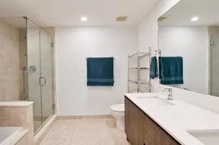488 NE 18th St, Miami, FL 33132 - Photo 13