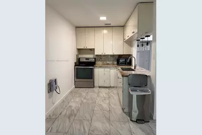 1055 NW 58th Ter, Miami, FL 33127 - Photo 7