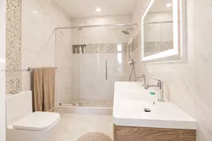 2000 Metropica Wy, Sunrise, FL 33323 - Photo 27