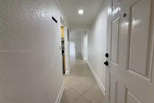 8500 SW 109th Ave, Miami, FL 33173 - Photo 3