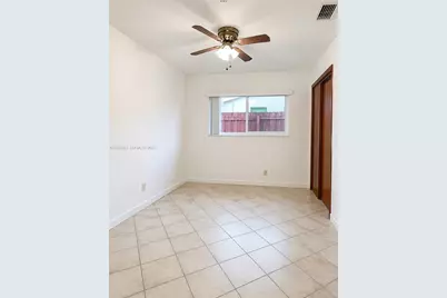1005 SW 30th St #1007, Fort Lauderdale, FL 33315 - Photo 3