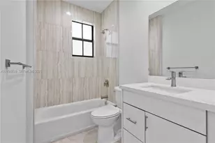 5745 SW 44th Ct, Davie, FL 33314 - Photo 25