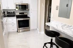 4122 Collins Ave, Miami Beach, FL 33140 - Photo 5