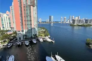 3330 NE 190th St, Aventura, FL 33180 - Photo 5