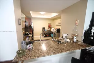 3330 NE 190th St, Aventura, FL 33180 - Photo 13