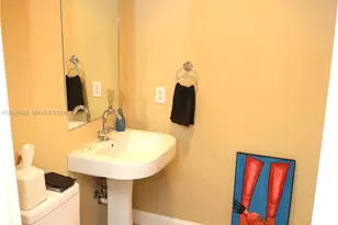 3330 NE 190th St, Aventura, FL 33180 - Photo 23