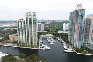 3330 NE 190th St, Aventura, FL 33180 - Photo 43