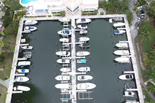 3330 NE 190th St, Aventura, FL 33180 - Photo 41