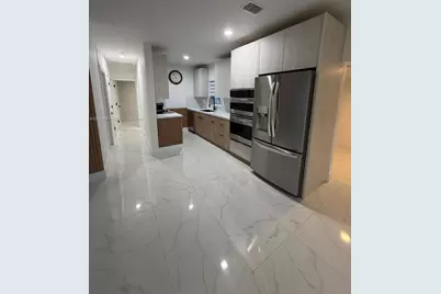 1524 NE 182nd St, North Miami Beach, FL 33162 - Photo 21