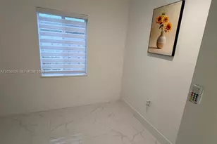 1524 NE 182nd St, North Miami Beach, FL 33162 - Photo 5