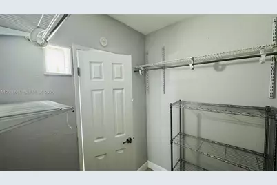 19390 Collins Ave #624, Sunny Isles Beach, FL 33160 - Photo 33