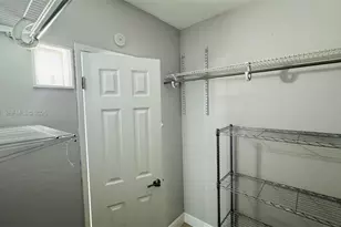 19390 Collins Ave, Sunny Isles Beach, FL 33160 - Photo 33
