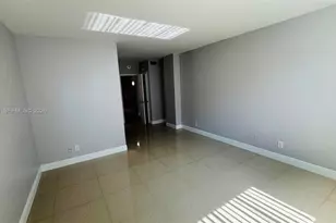 19390 Collins Ave, Sunny Isles Beach, FL 33160 - Photo 23
