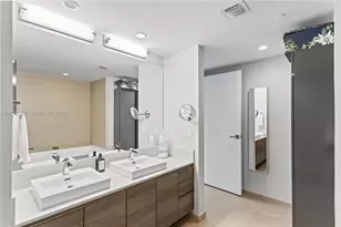 1080 Brickell Ave, Miami, FL 33131 - Photo 53