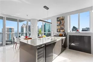 1080 Brickell Ave, Miami, FL 33131 - Photo 7