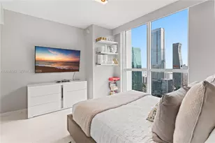 1080 Brickell Ave, Miami, FL 33131 - Photo 15