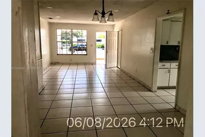 447 E 32nd St, Hialeah, FL 33013 - Photo 7